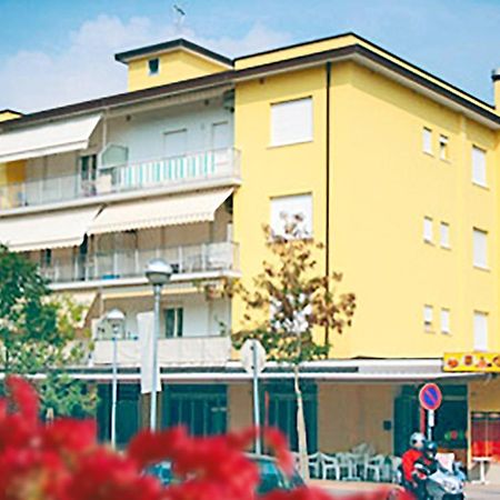 Pia Del Faro Lägenhet Bibione Exteriör bild